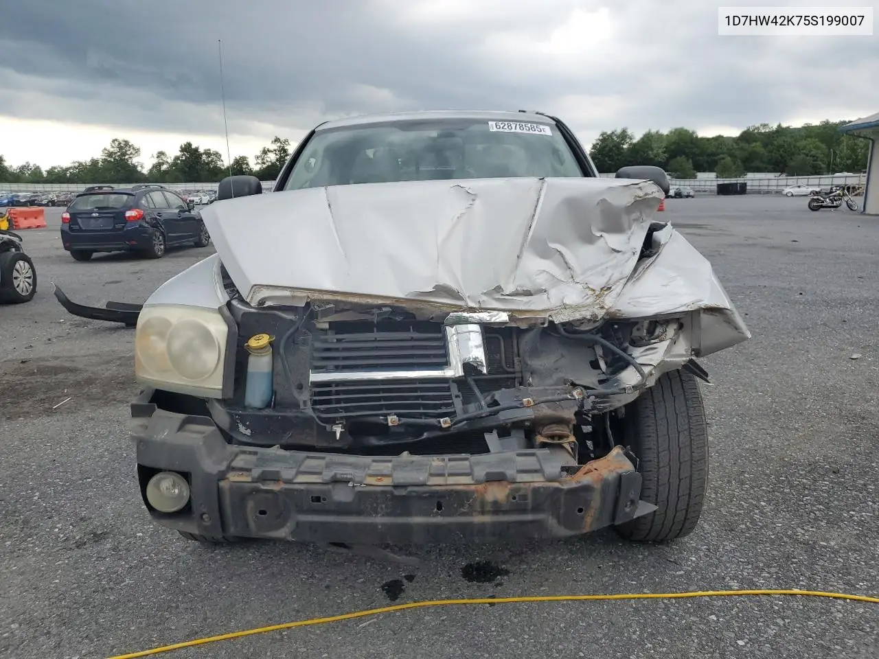 2005 Dodge Dakota Slt VIN: 1D7HW42K75S199007 Lot: 62878585