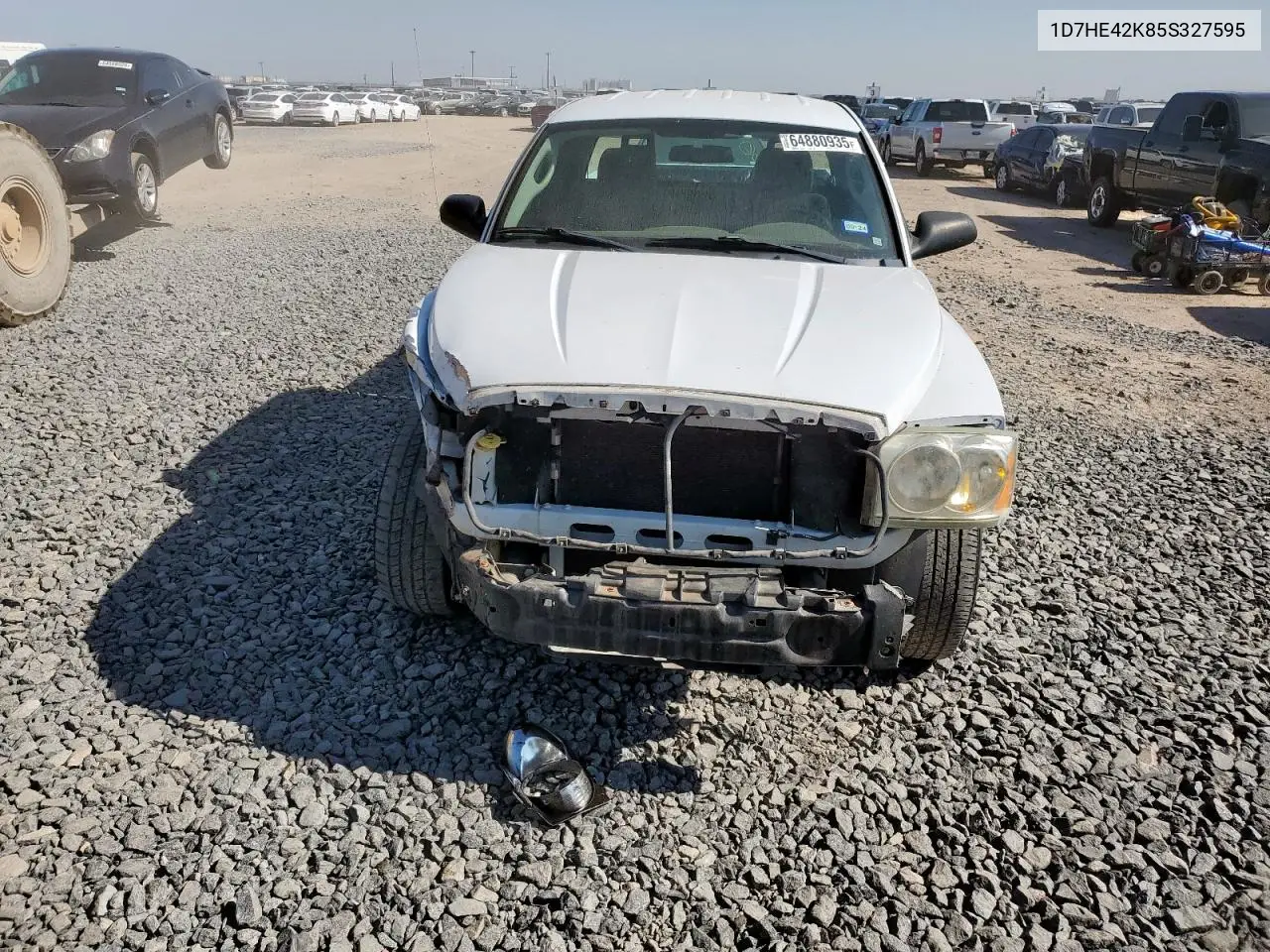 2005 Dodge Dakota Slt VIN: 1D7HE42K85S327595 Lot: 64880935