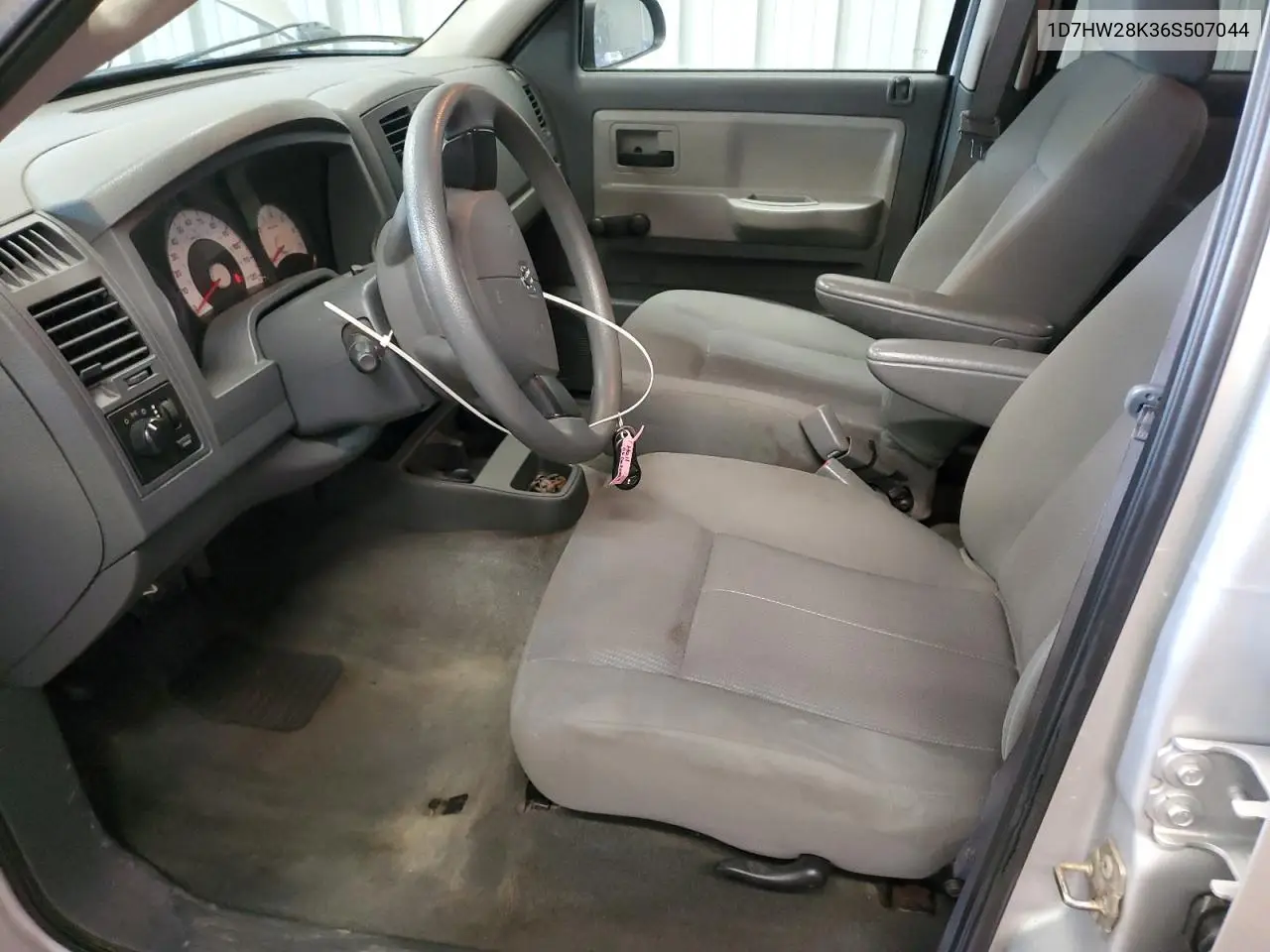 2006 Dodge Dakota Quad VIN: 1D7HW28K36S507044 Lot: 61255725
