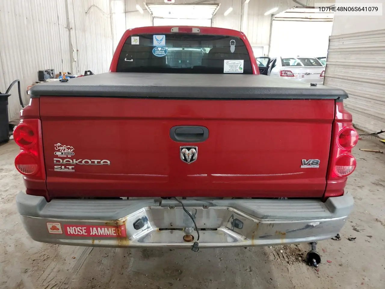 2006 Dodge Dakota Quad Slt VIN: 1D7HE48N06S641079 Lot: 61915825
