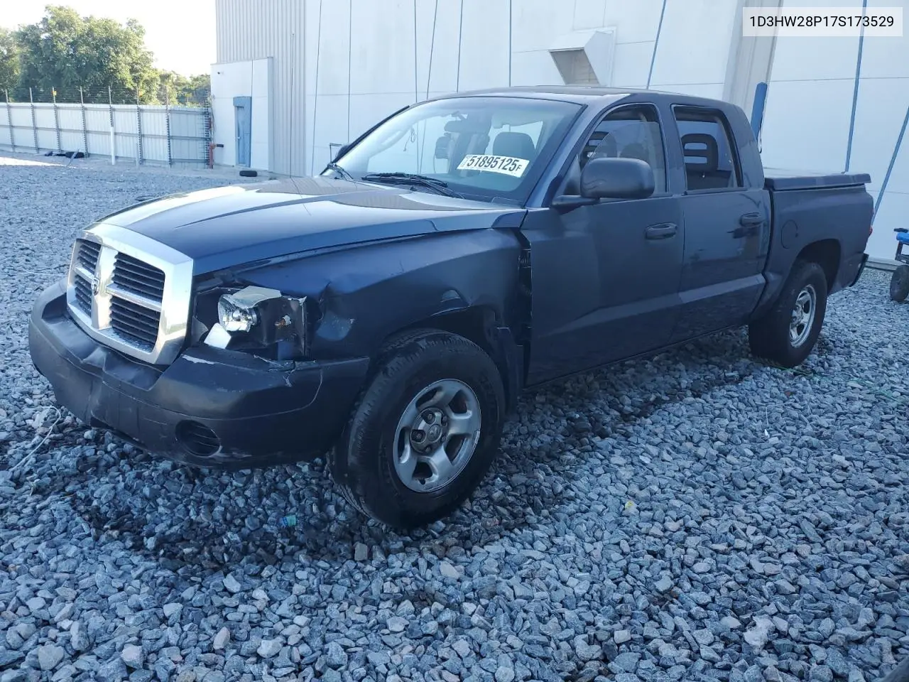 2007 Dodge Dakota Quad VIN: 1D3HW28P17S173529 Lot: 51895125
