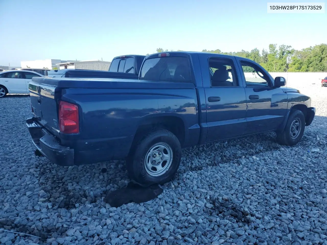 2007 Dodge Dakota Quad VIN: 1D3HW28P17S173529 Lot: 51895125