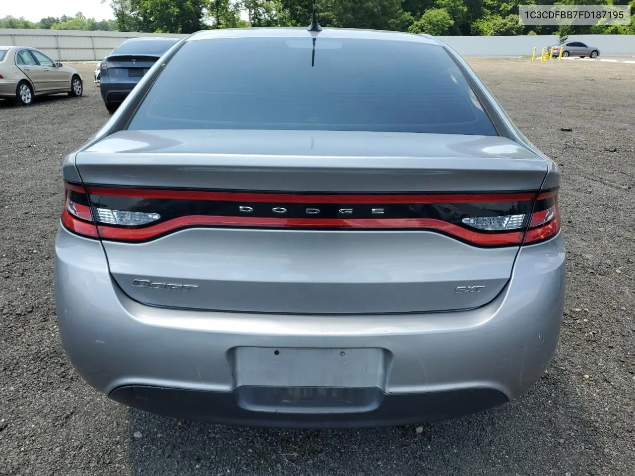 2015 Dodge Dart Sxt VIN: 1C3CDFBB7FD187195 Lot: 62143815