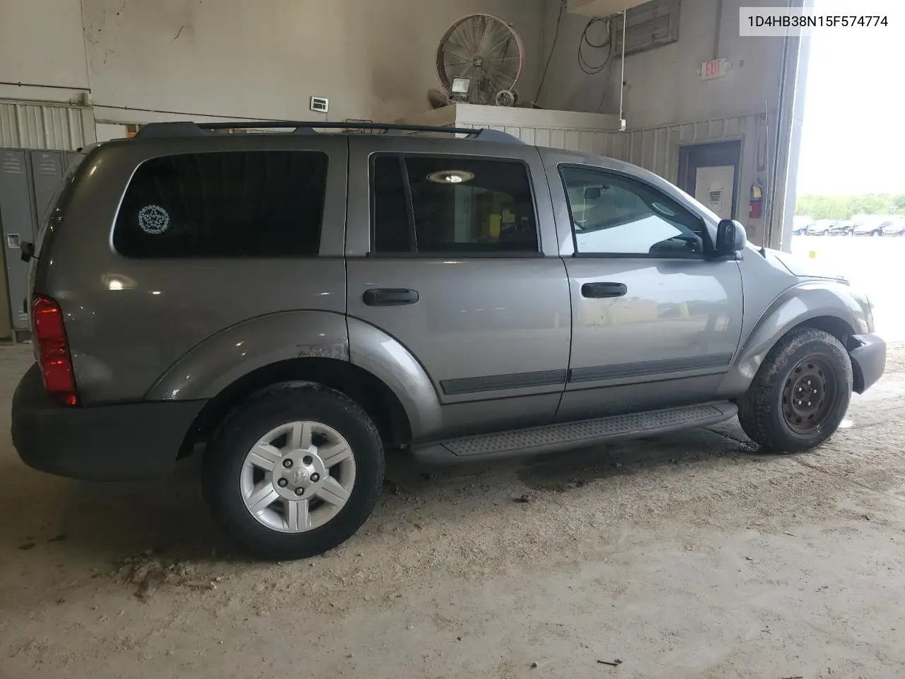 2005 Dodge Durango St VIN: 1D4HB38N15F574774 Lot: 55855985