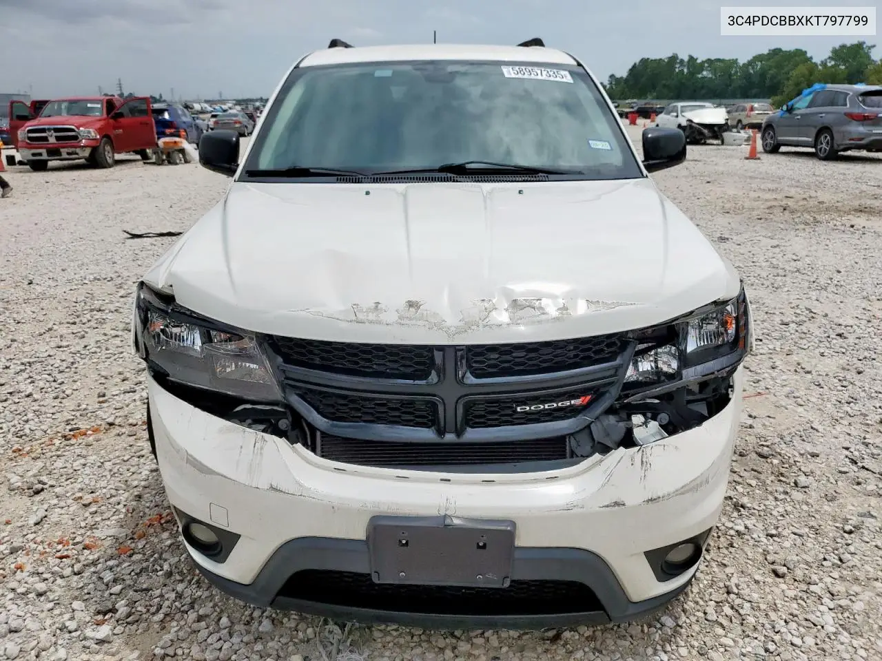 2019 Dodge Journey Se VIN: 3C4PDCBBXKT797799 Lot: 58957335