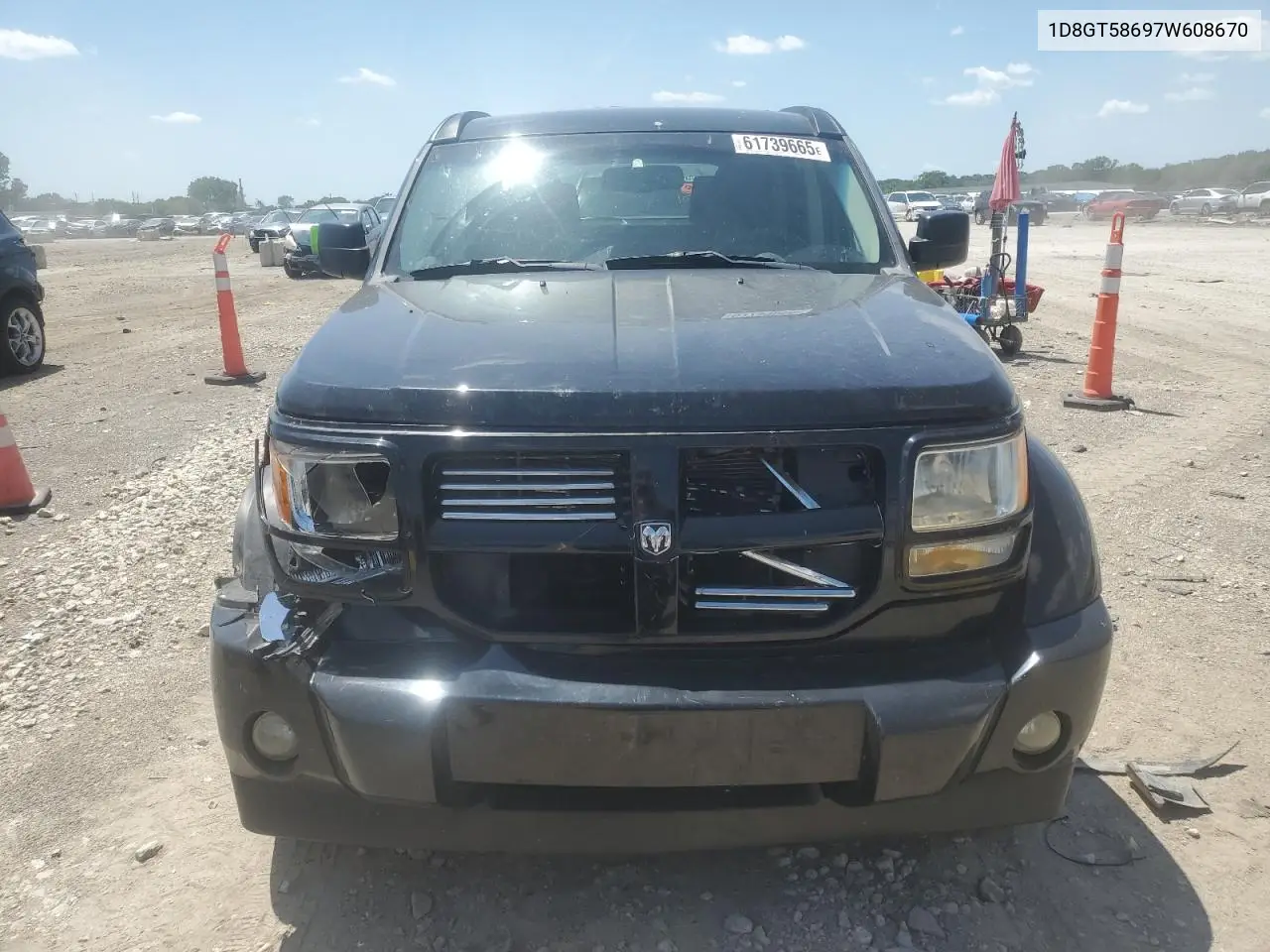 2007 Dodge Nitro R/T VIN: 1D8GT58697W608670 Lot: 61739665