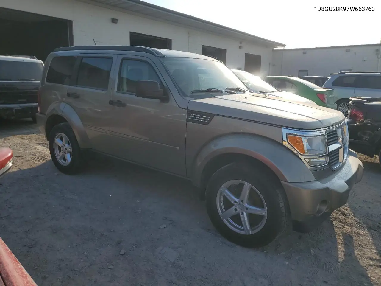 2007 Dodge Nitro Sxt VIN: 1D8GU28K97W663760 Lot: 62018755