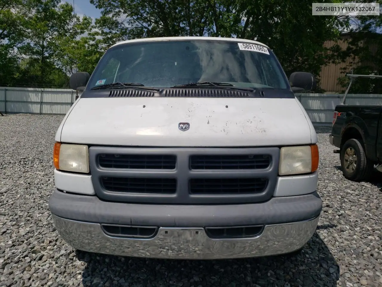 2000 Dodge Ram Van B1500 VIN: 2B4HB11Y1YK132067 Lot: 58911665