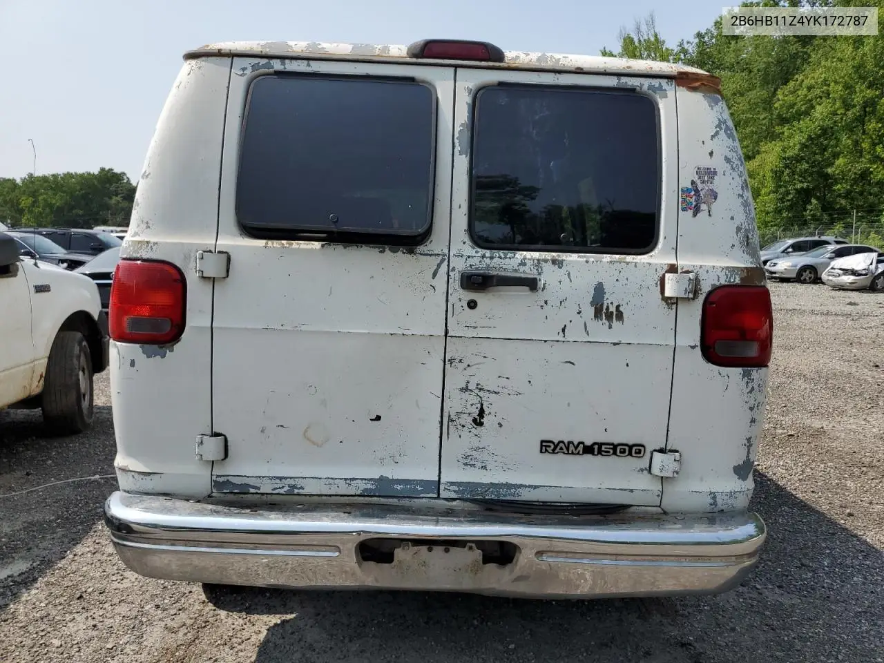 2000 Dodge Ram Van B1500 VIN: 2B6HB11Z4YK172787 Lot: 58927285