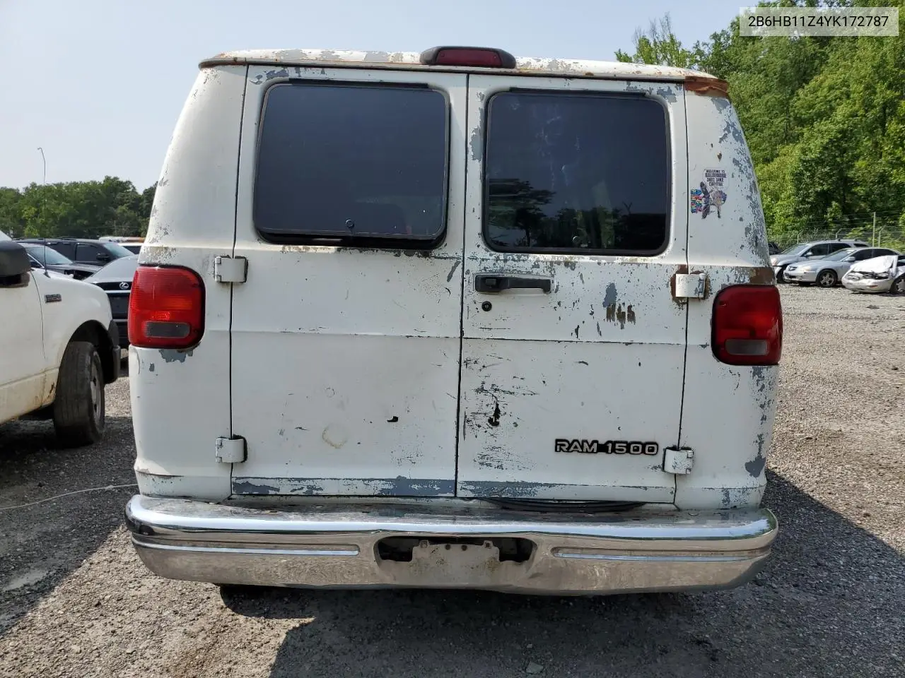 2000 Dodge Ram Van B1500 VIN: 2B6HB11Z4YK172787 Lot: 58927285