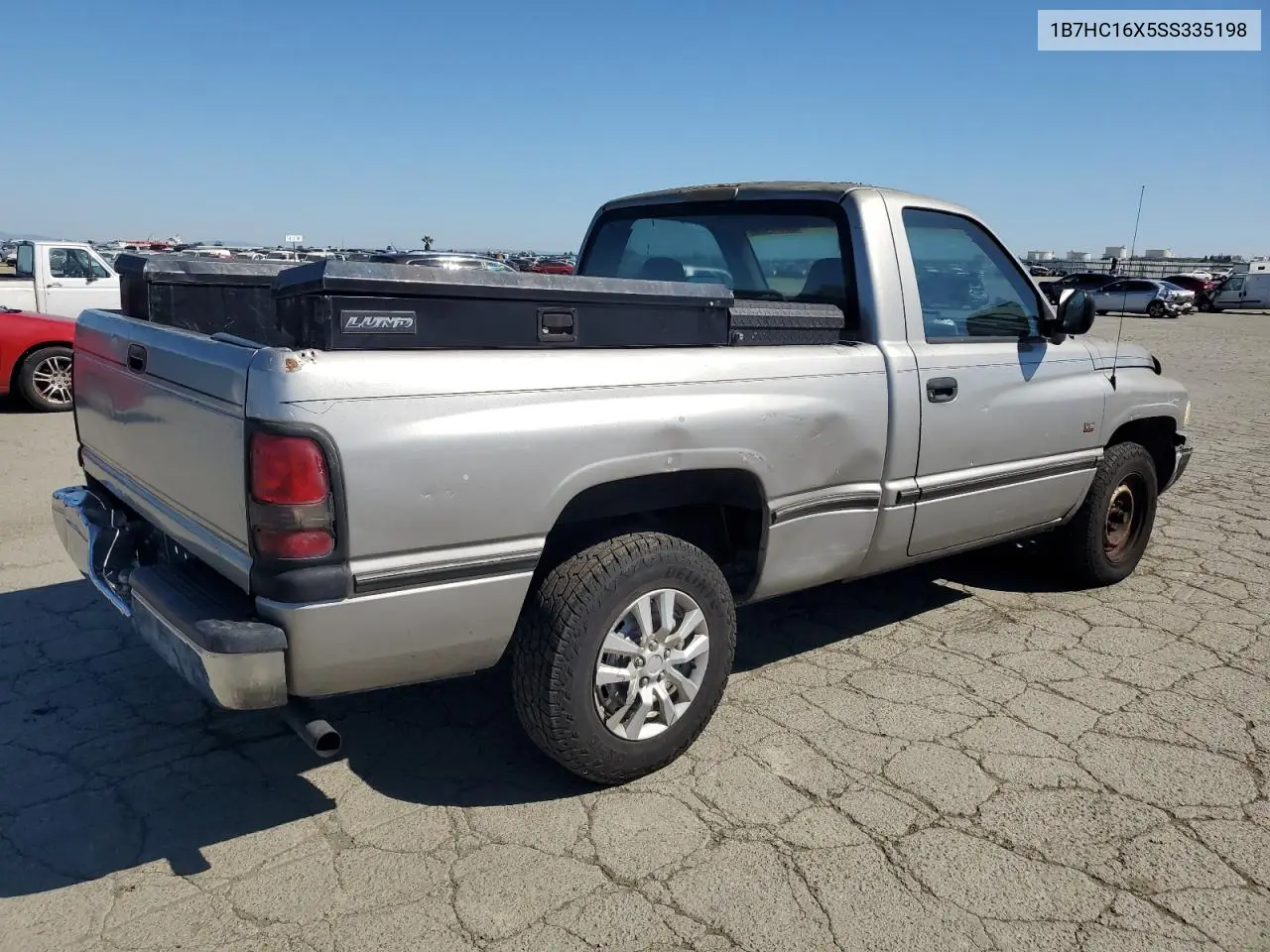 1995 Dodge Ram 1500 VIN: 1B7HC16X5SS335198 Lot: 50077415