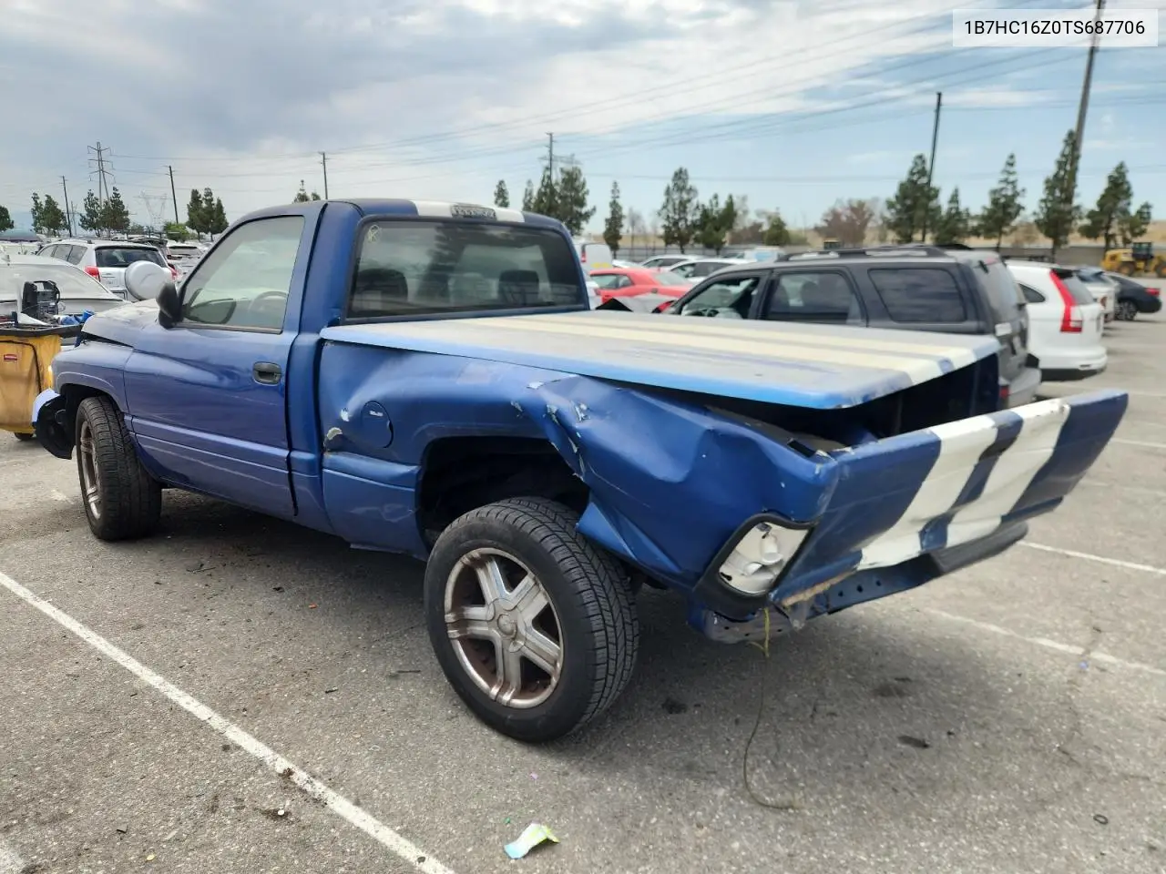 1996 Dodge Ram 1500 VIN: 1B7HC16Z0TS687706 Lot: 64894655