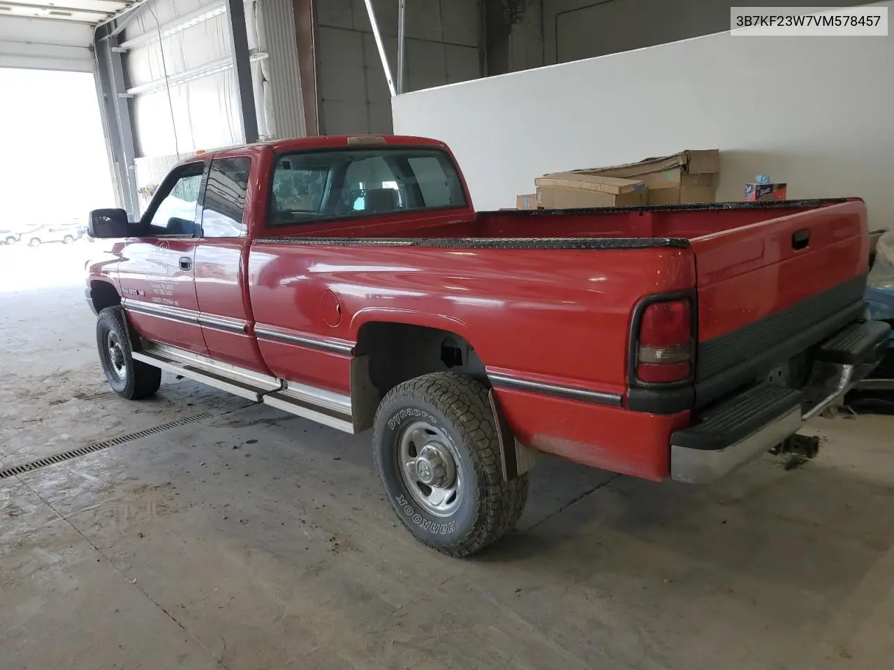 1997 Dodge Ram 2500 VIN: 3B7KF23W7VM578457 Lot: 52577175