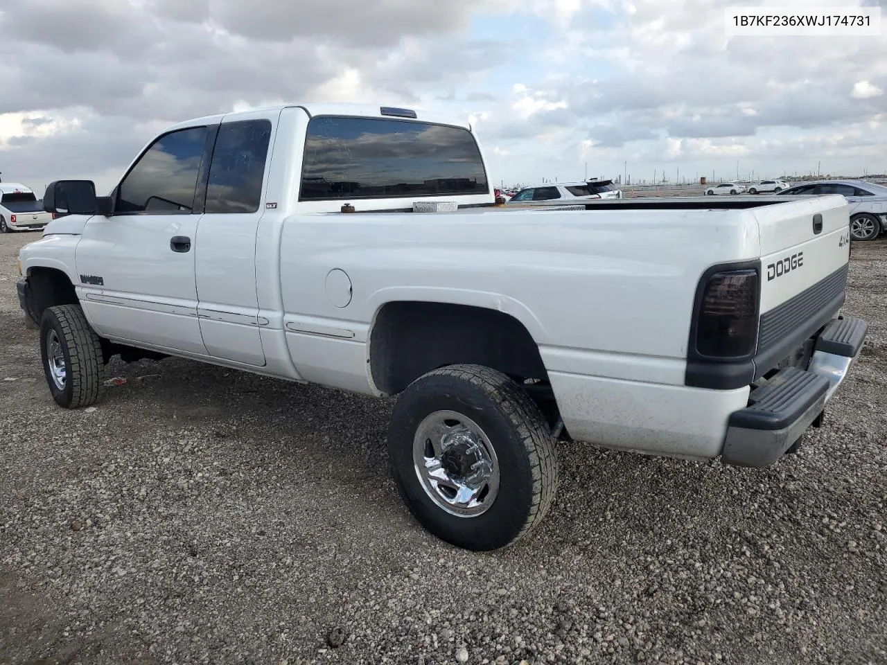 1998 Dodge Ram 2500 VIN: 1B7KF236XWJ174731 Lot: 43784185