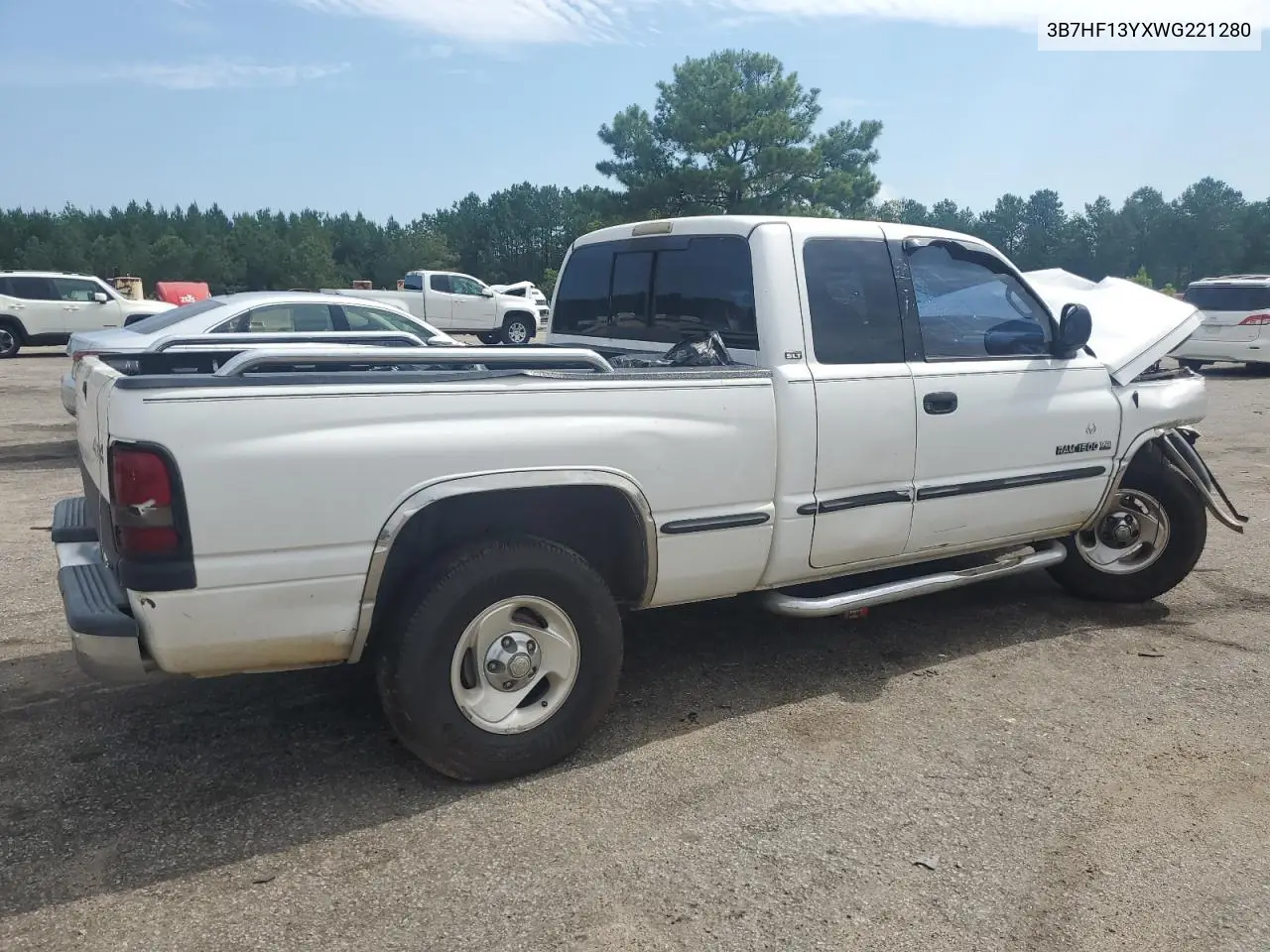 1998 Dodge Ram 1500 VIN: 3B7HF13YXWG221280 Lot: 62309615