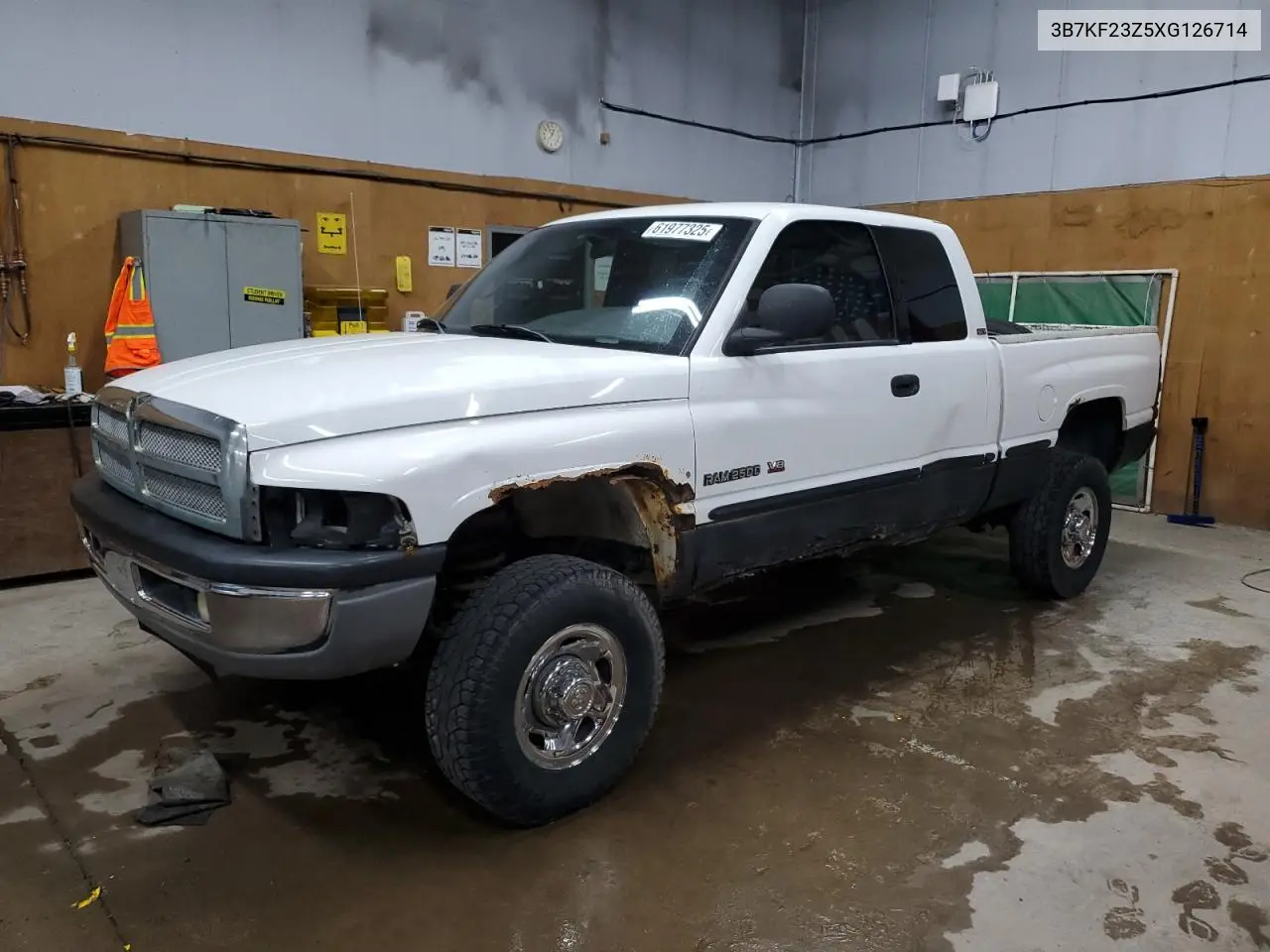 1999 Dodge Ram 2500 VIN: 3B7KF23Z5XG126714 Lot: 61977325