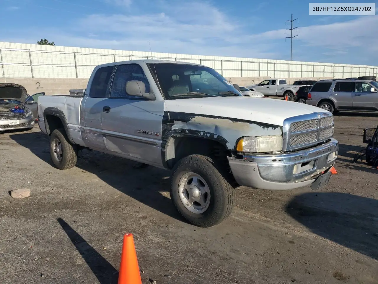 1999 Dodge Ram 1500 VIN: 3B7HF13Z5XG247702 Lot: 62019415