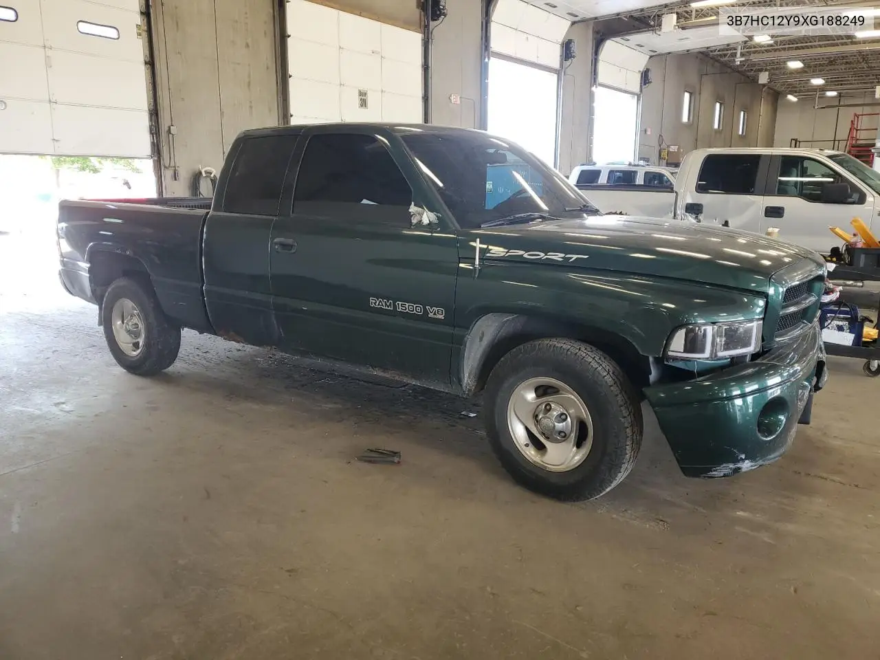 1999 Dodge Ram 1500 VIN: 3B7HC12Y9XG188249 Lot: 62077475