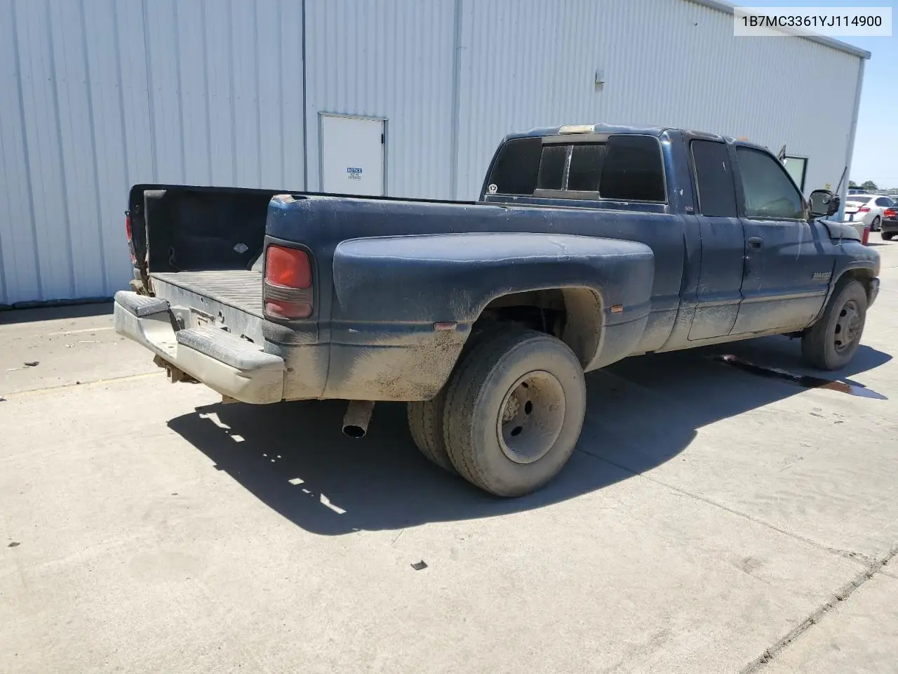 2000 Dodge Ram 3500 VIN: 1B7MC3361YJ114900 Lot: 55778075