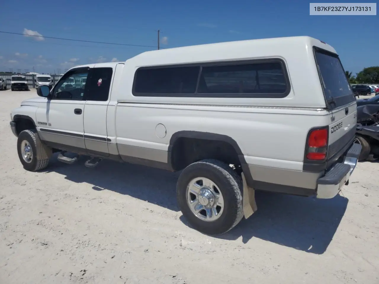 2000 Dodge Ram 2500 VIN: 1B7KF23Z7YJ173131 Lot: 56321245