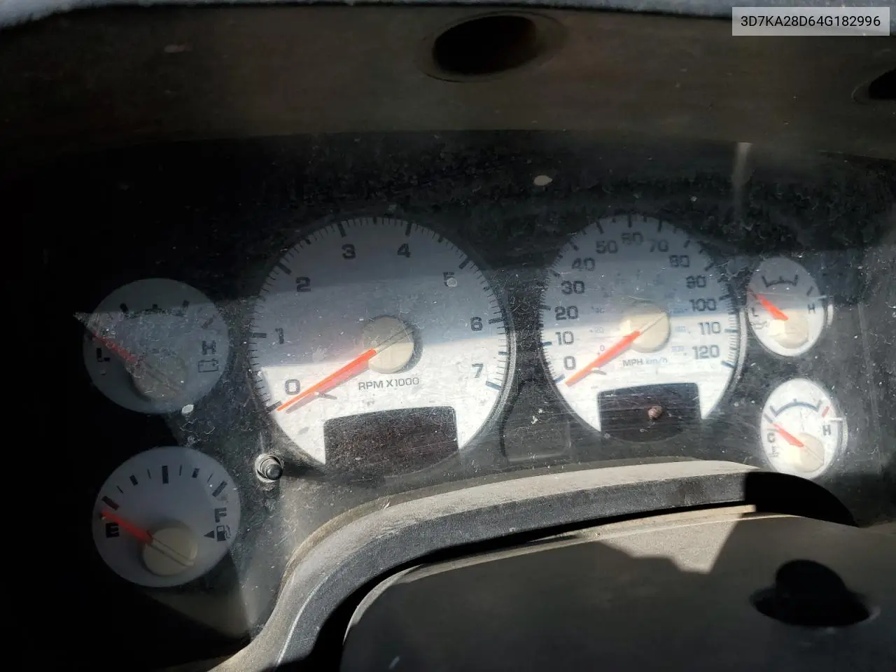 2004 Dodge Ram 2500 St VIN: 3D7KA28D64G182996 Lot: 51732575