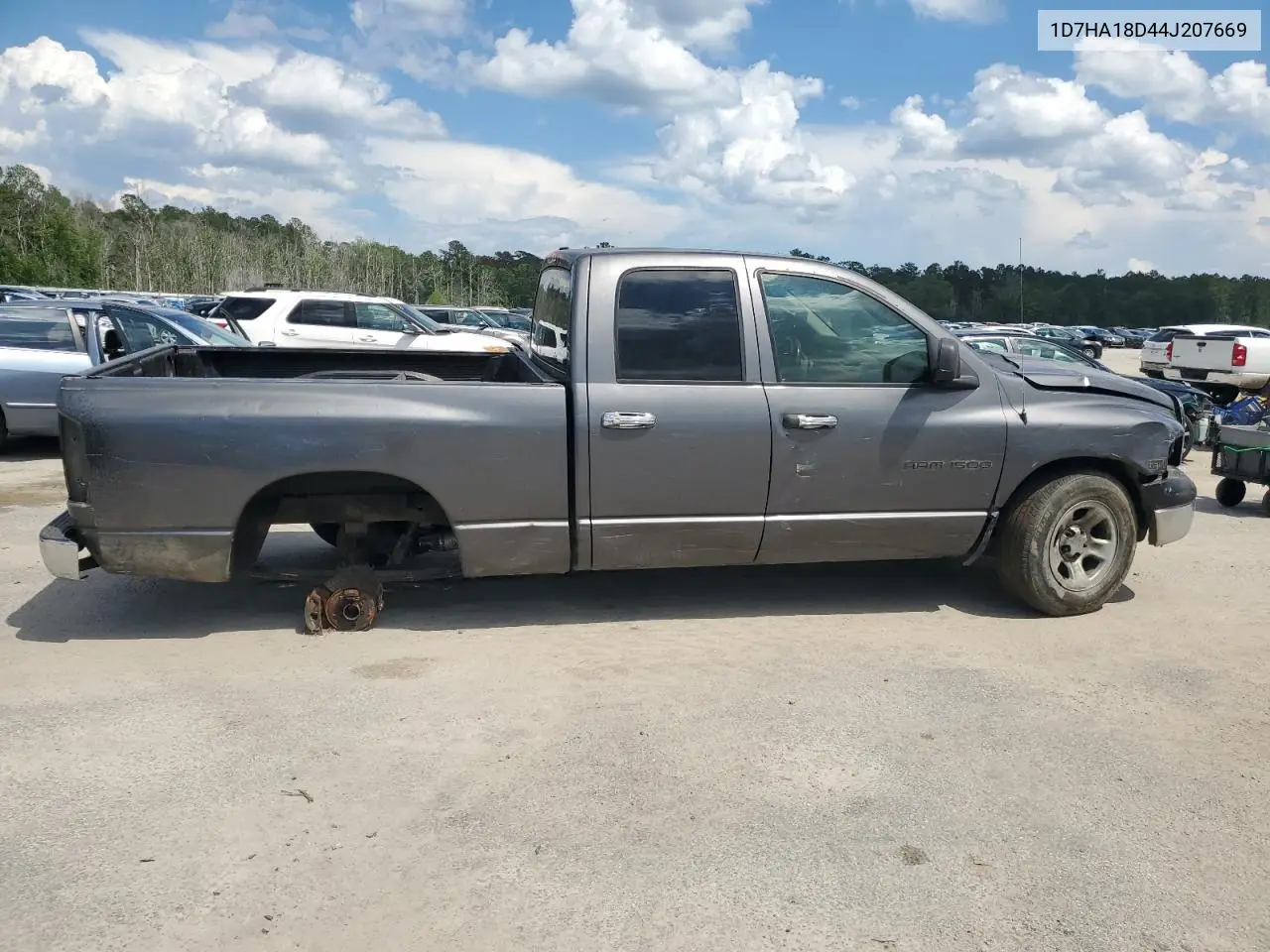 2004 Dodge Ram 1500 St VIN: 1D7HA18D44J207669 Lot: 56285175