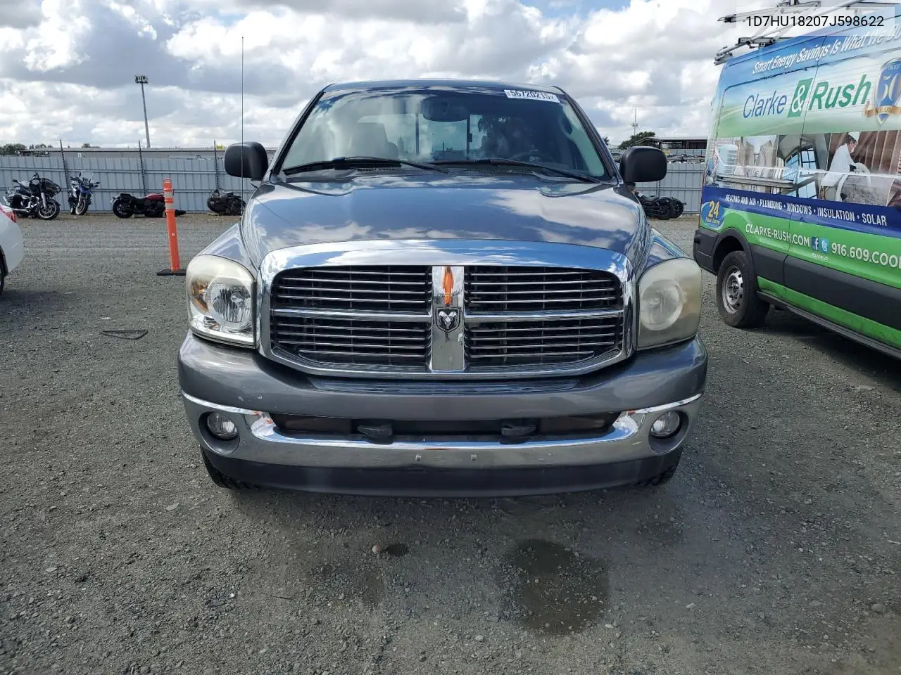 2007 Dodge Ram 1500 St VIN: 1D7HU18207J598622 Lot: 56720215