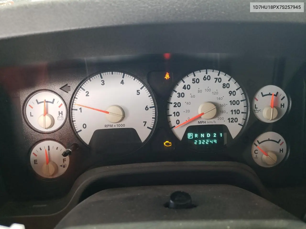 2007 Dodge Ram 1500 St VIN: 1D7HU18PX7S257945 Lot: 62857585