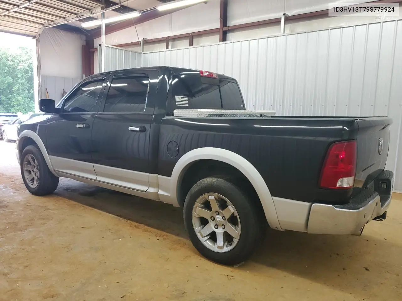 2009 Dodge Ram 1500 VIN: 1D3HV13T79S779924 Lot: 61179545