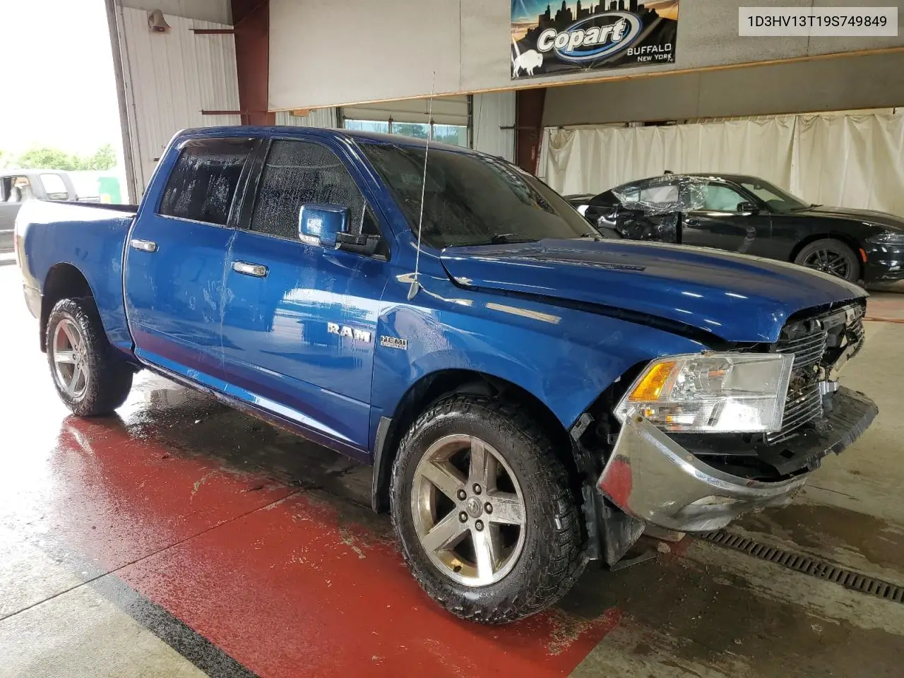 2009 Dodge Ram 1500 VIN: 1D3HV13T19S749849 Lot: 62477255