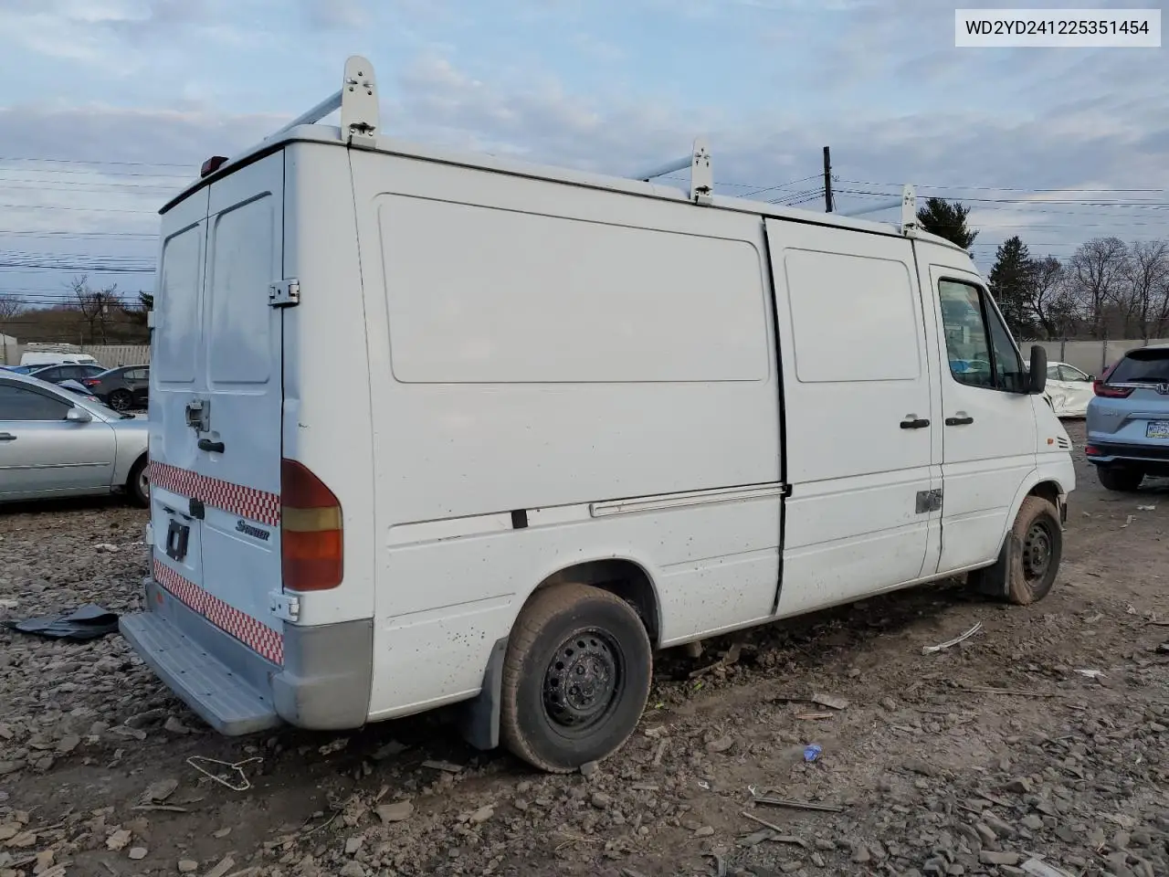 2002 Freightliner Sprinter 2500 VIN: WD2YD241225351454 Lot: 48512065