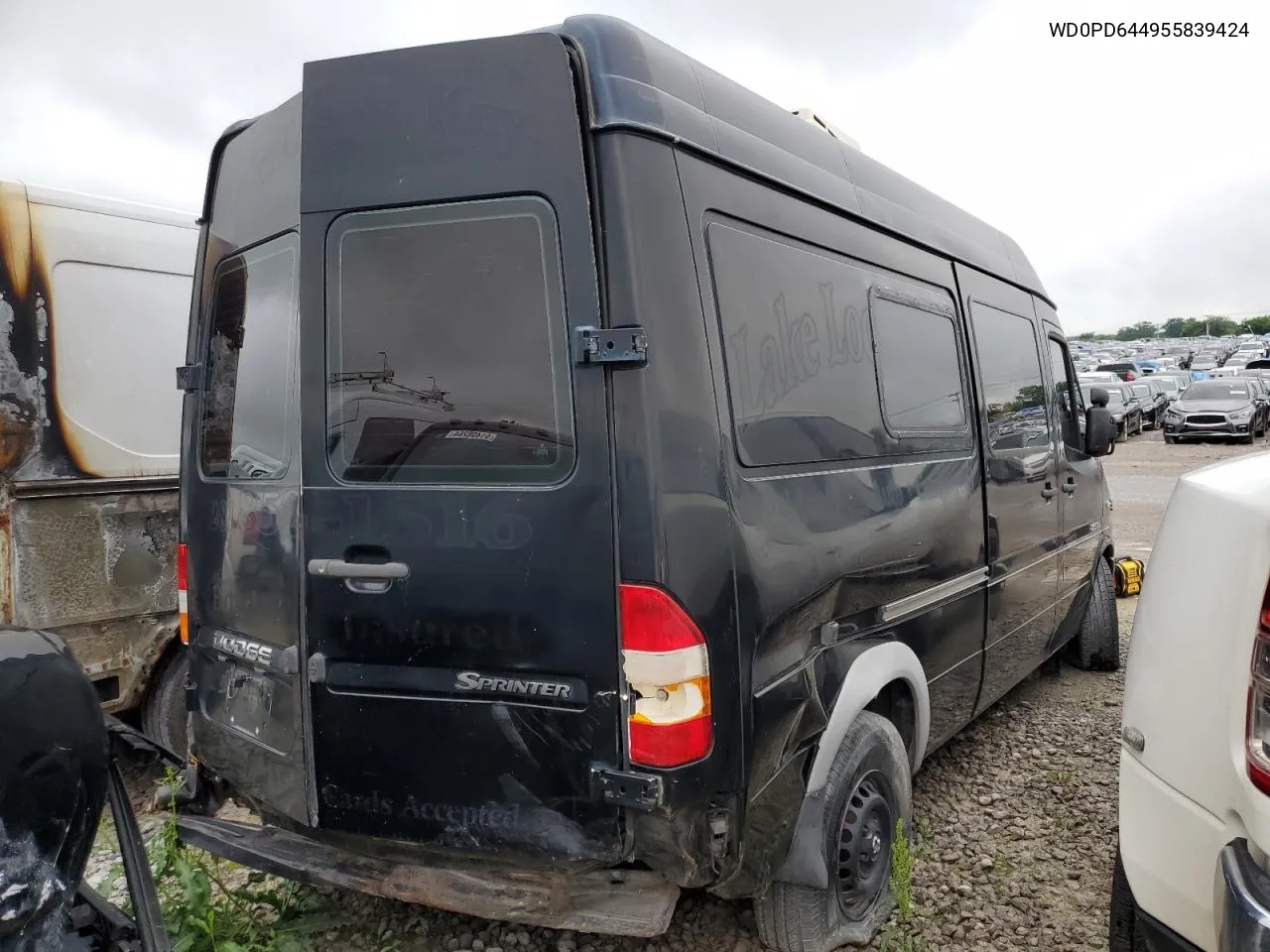 2005 Dodge Sprinter 2500 VIN: WD0PD644955839424 Lot: 70850493