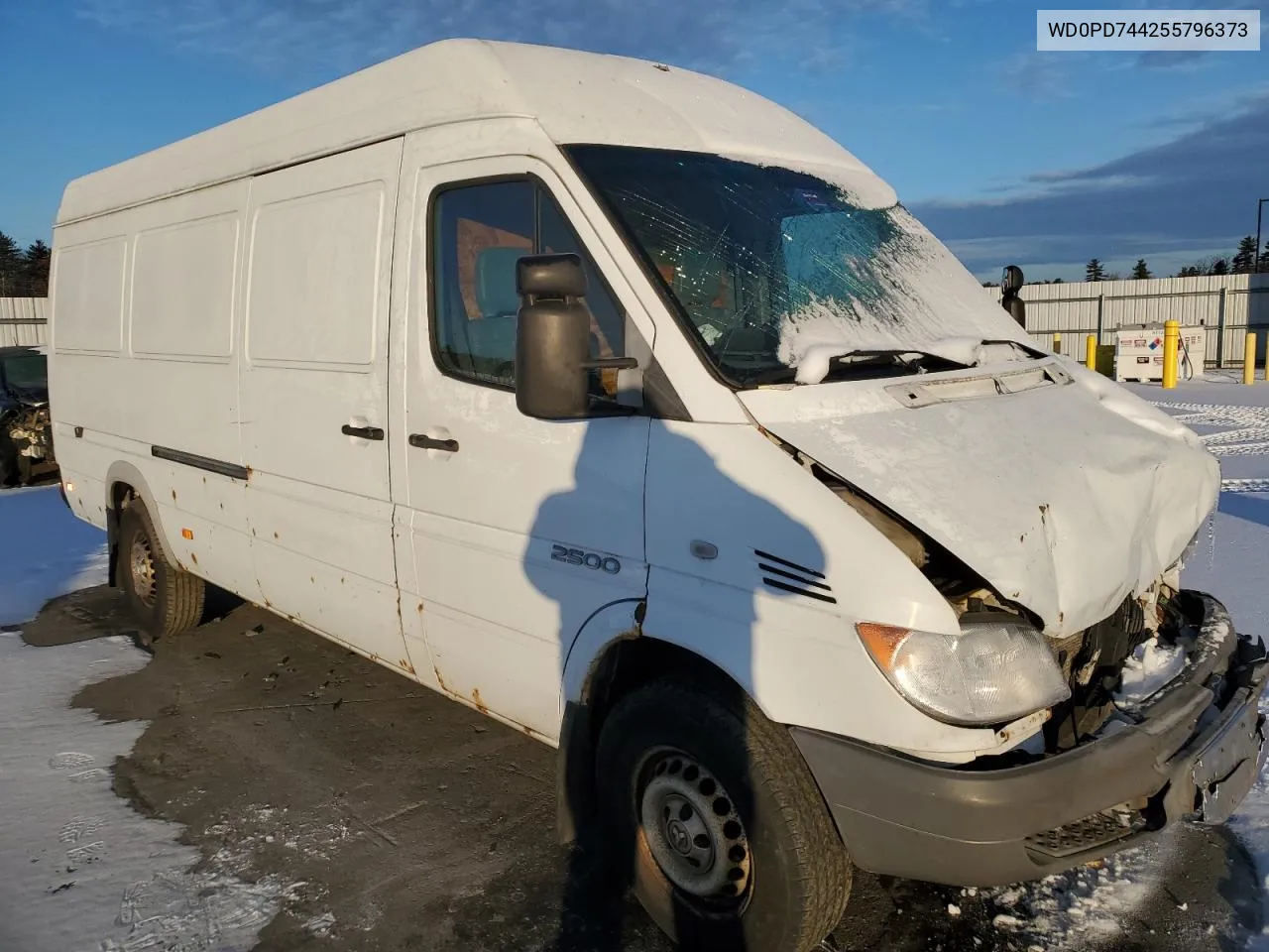 2005 Dodge Sprinter 2500 VIN: WD0PD744255796373 Lot: 87955155