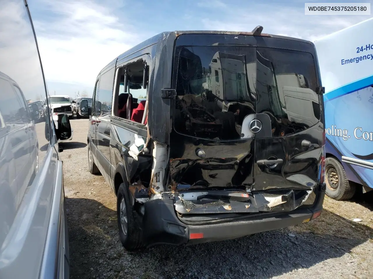 2007 Dodge Sprinter 2500 VIN: WD0BE745375205180 Lot: 54389065