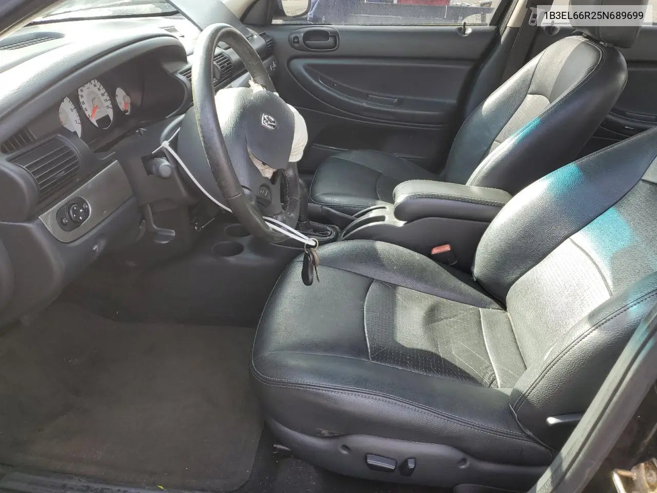 2005 Dodge Stratus R/T VIN: 1B3EL66R25N689699 Lot: 52439895