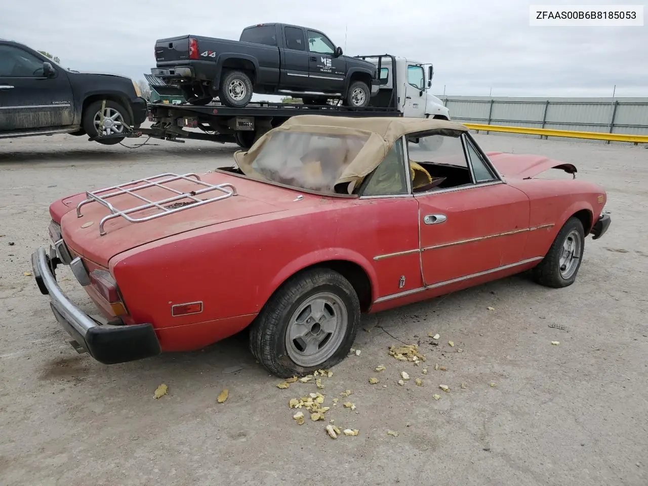 1981 Fiat 124 Spider VIN: ZFAAS00B6B8185053 Lot: 47400124