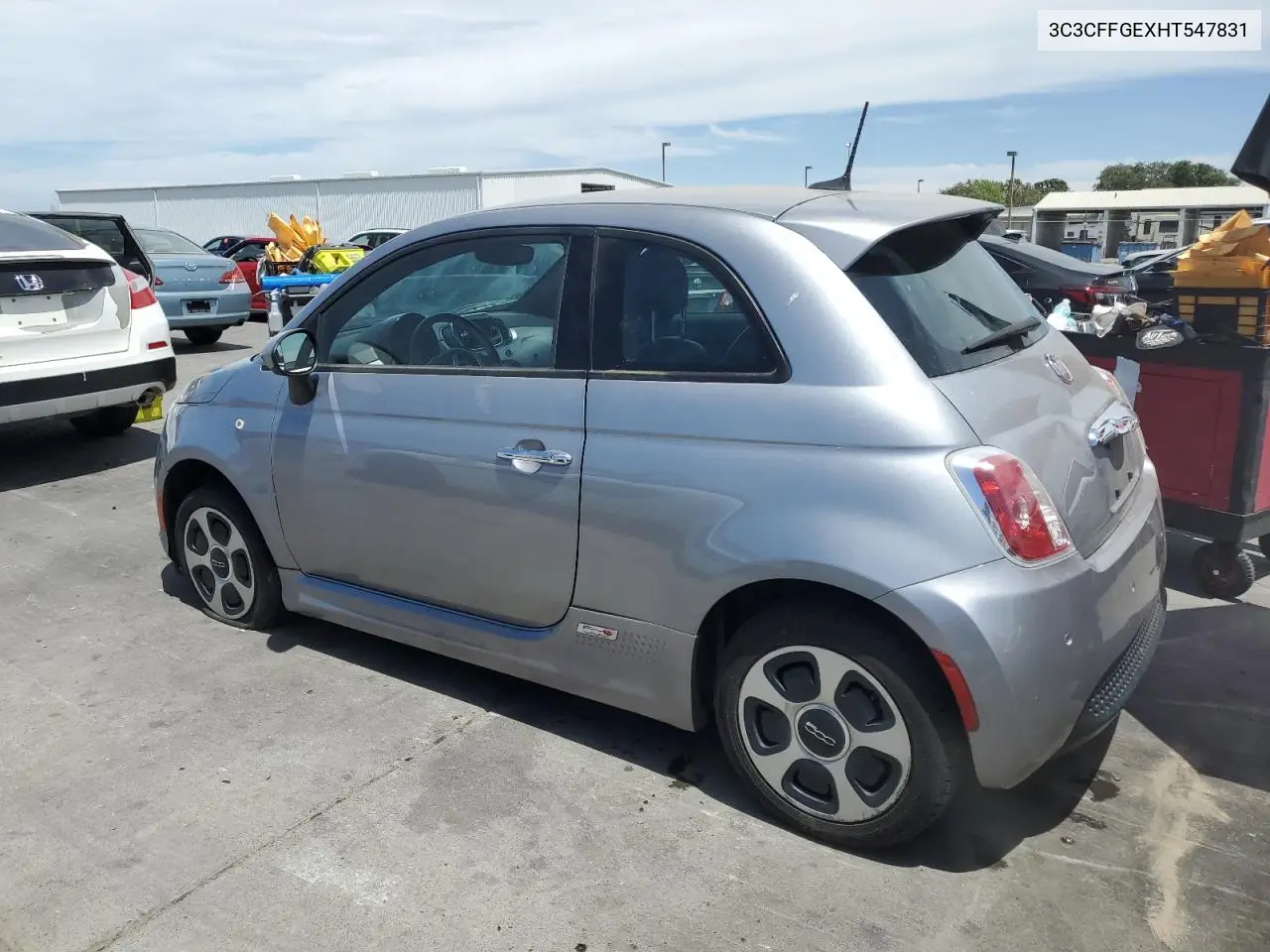 2017 Fiat 500 Electric VIN: 3C3CFFGEXHT547831 Lot: 63671345
