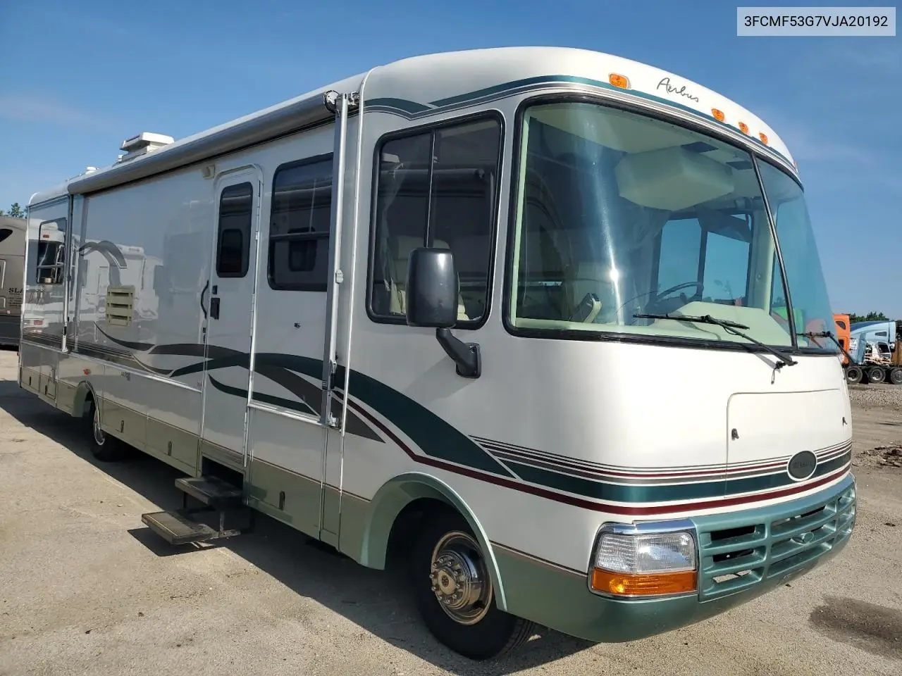 1997 Ford F530 Super Duty VIN: 3FCMF53G7VJA20192 Lot: 61611345