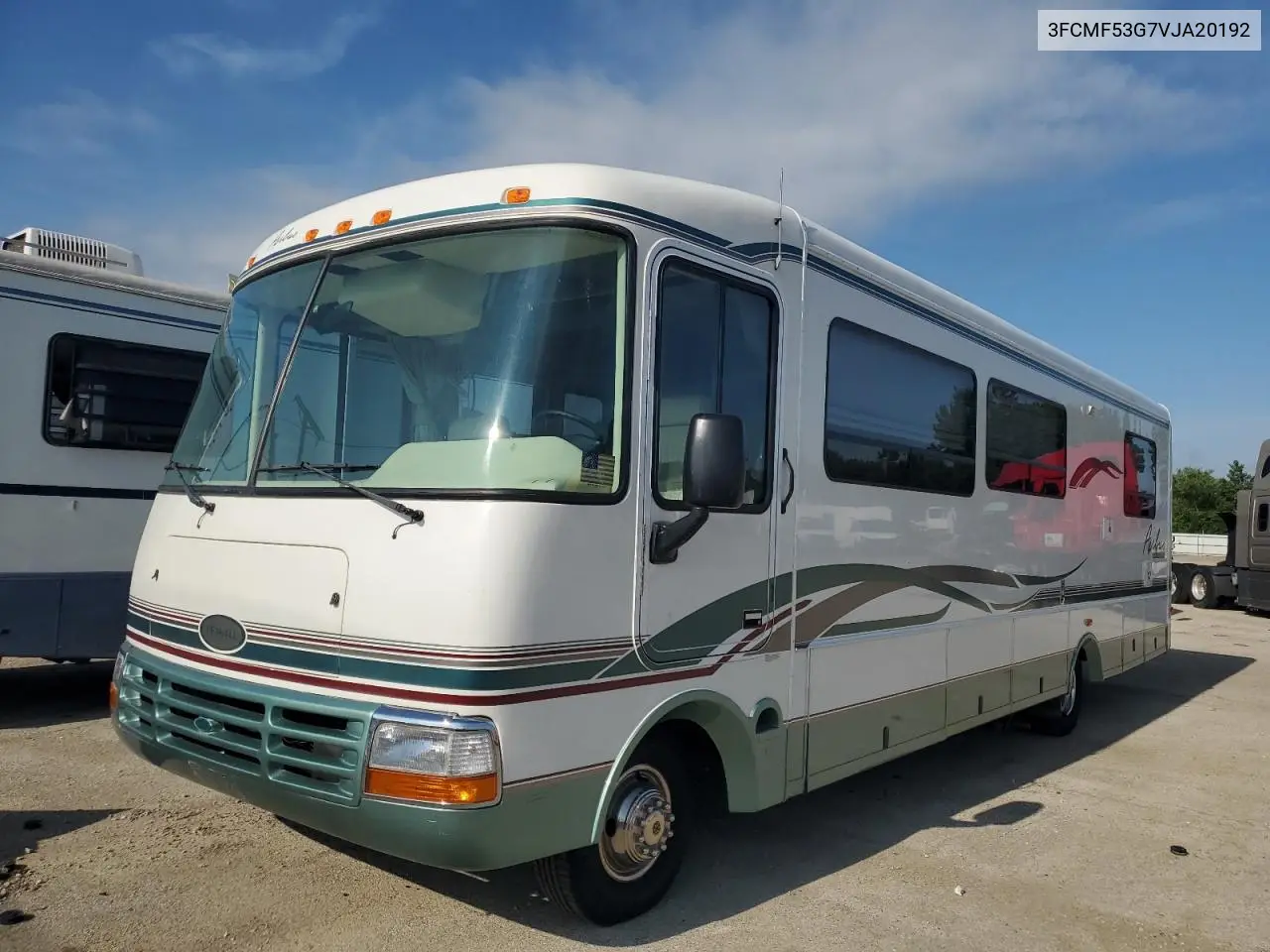 1997 Ford F530 Super Duty VIN: 3FCMF53G7VJA20192 Lot: 61611345