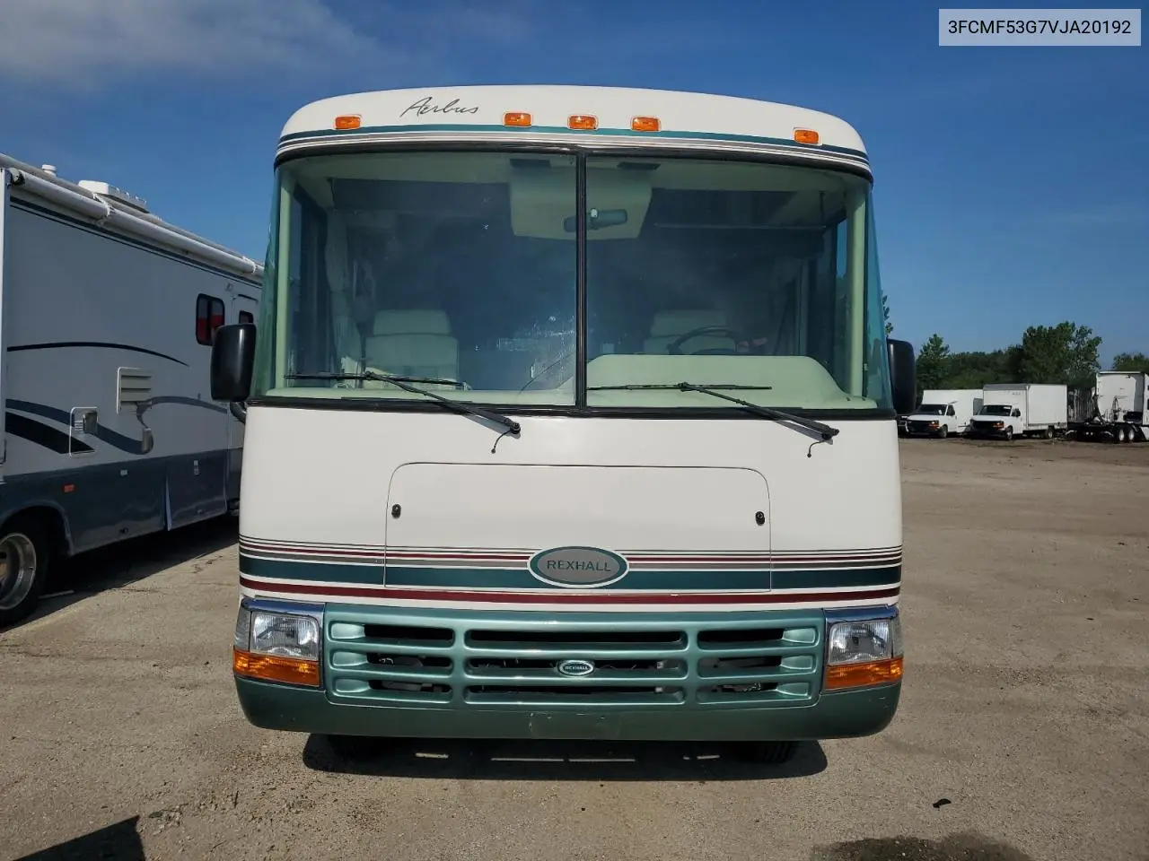 1997 Ford F530 Super Duty VIN: 3FCMF53G7VJA20192 Lot: 61611345