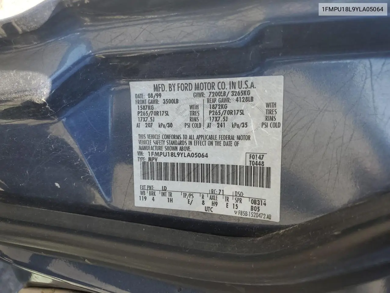 2000 Ford Expedition Eddie Bauer VIN: 1FMPU18L9YLA05064 Lot: 61040355