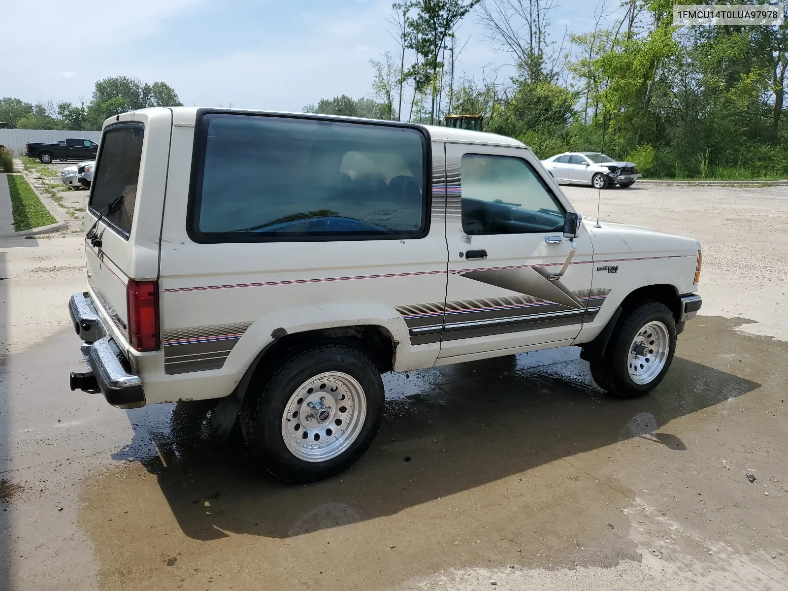1990 Ford Bronco Ii VIN: 1FMCU14T0LUA97978 Lot: 62396294