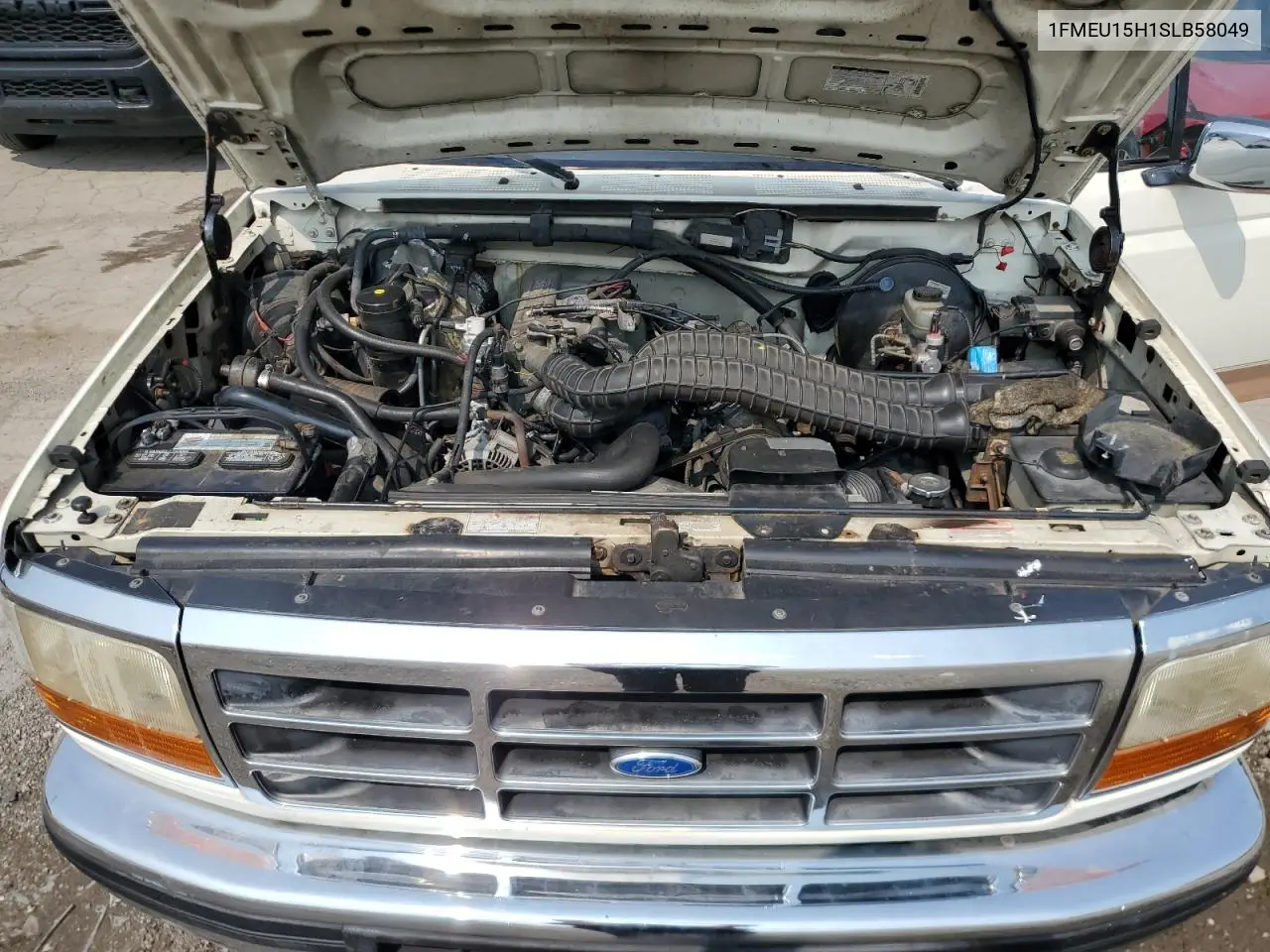 1995 Ford Bronco U100 VIN: 1FMEU15H1SLB58049 Lot: 60570535