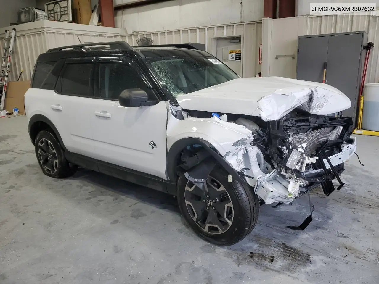 2021 Ford Bronco Sport Outer Banks VIN: 3FMCR9C6XMRB07632 Lot: 51794575