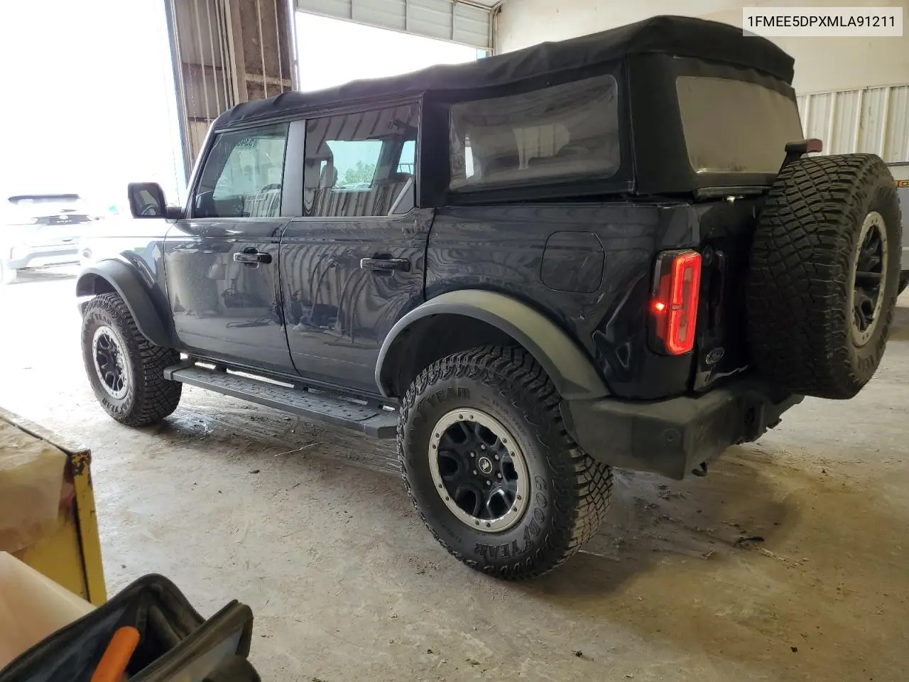 2021 Ford Bronco Base VIN: 1FMEE5DPXMLA91211 Lot: 53406165