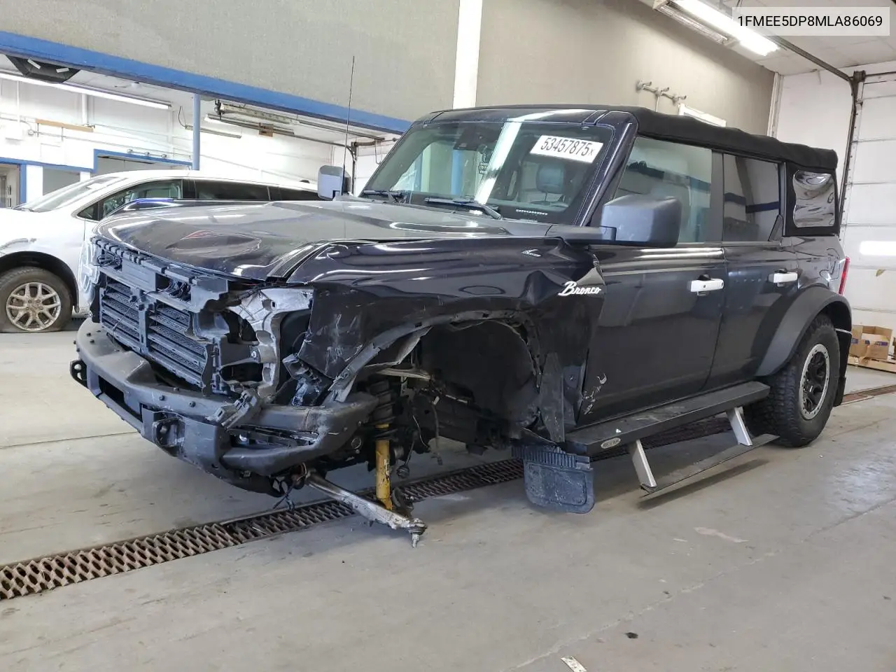 2021 Ford Bronco Base VIN: 1FMEE5DP8MLA86069 Lot: 53457875