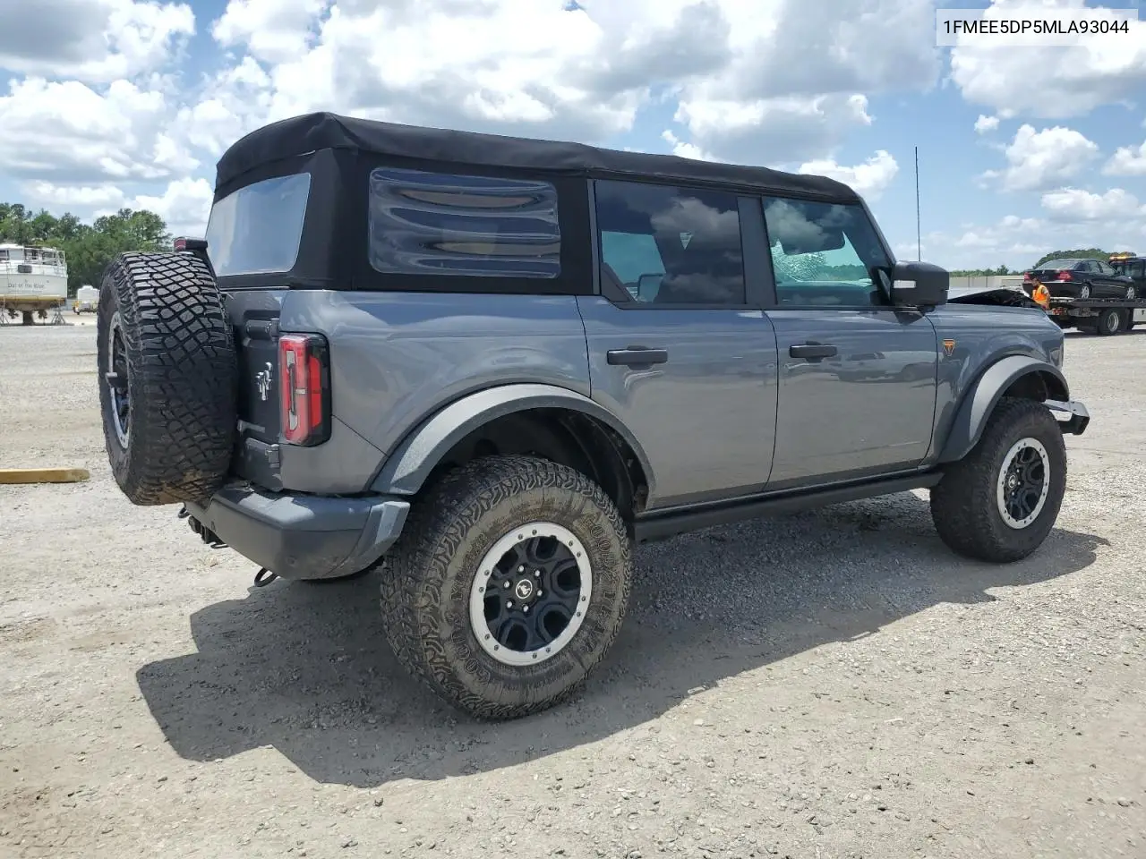 2021 Ford Bronco Base VIN: 1FMEE5DP5MLA93044 Lot: 61950205