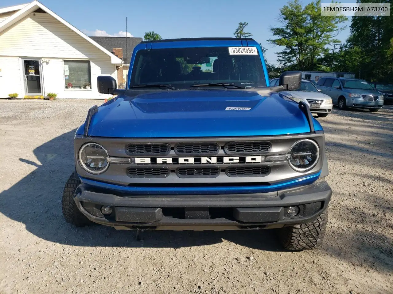 2021 Ford Bronco Base VIN: 1FMDE5BH2MLA73700 Lot: 63024595