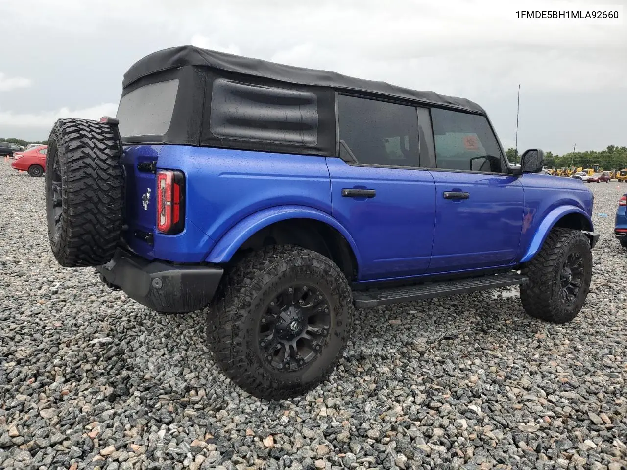 2021 Ford Bronco Base VIN: 1FMDE5BH1MLA92660 Lot: 63406675