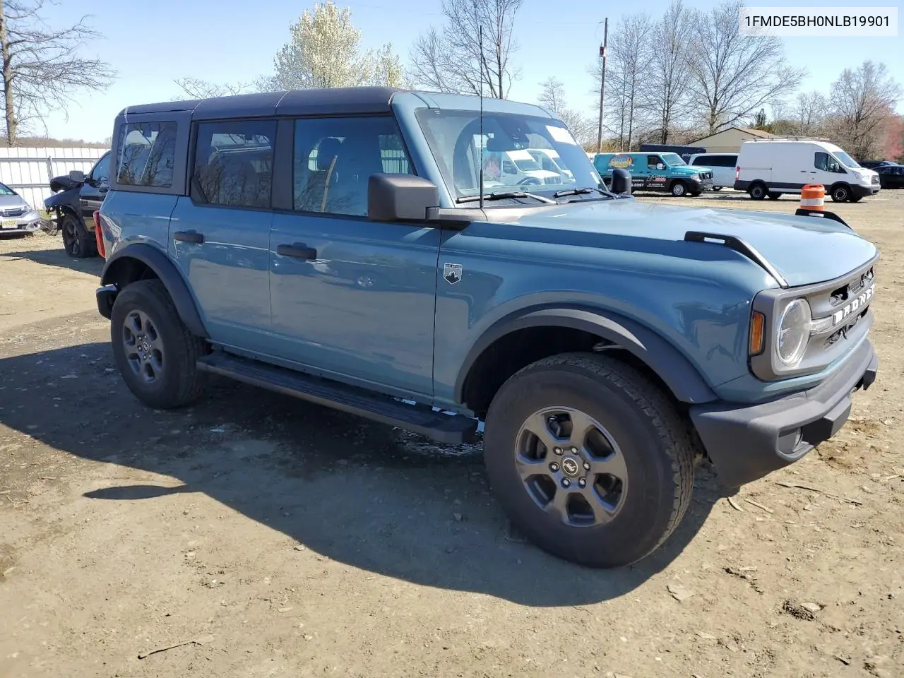 2022 Ford Bronco Base VIN: 1FMDE5BH0NLB19901 Lot: 52193415